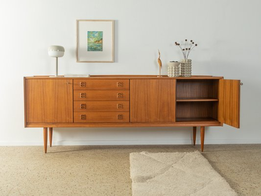 How To Make a Modern House Look Vintage - Vintage Furniture